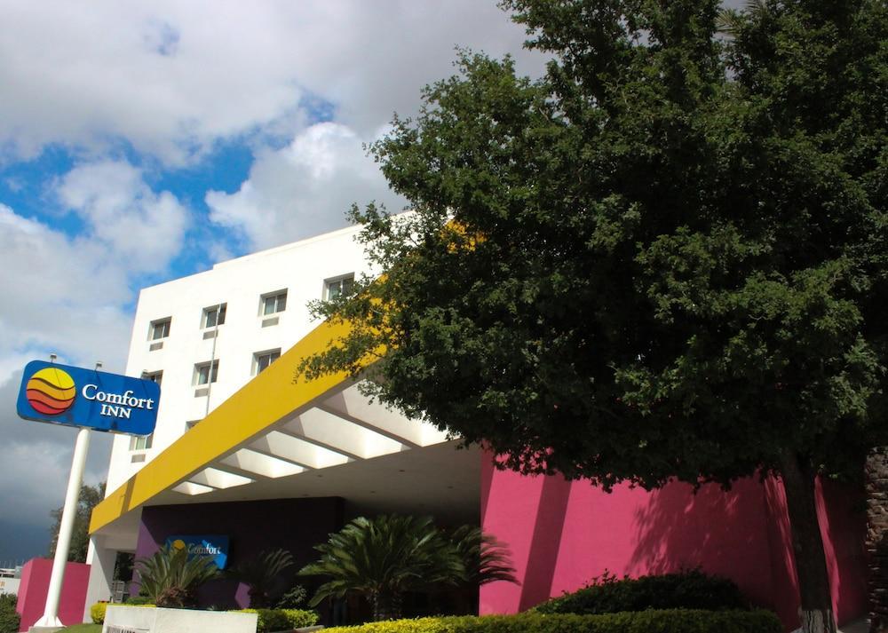Inn Comfort Monterrey Valle San Pedro Garza Garcia